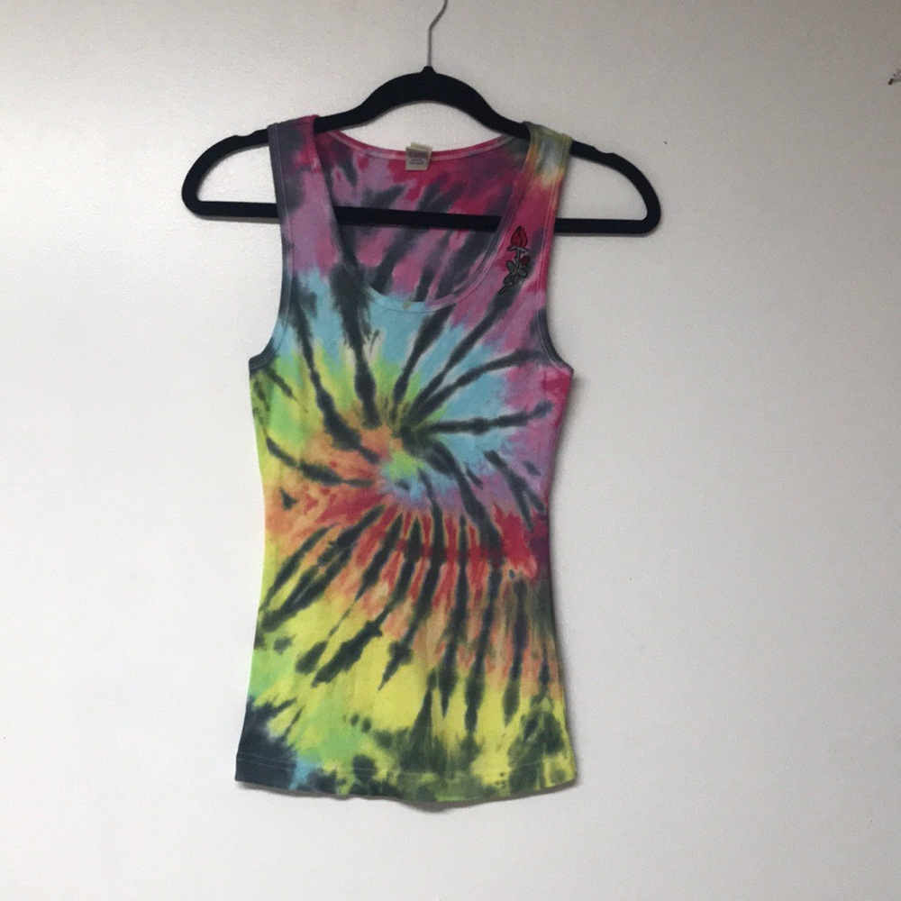 Tie dye | Tank Top with Hot Pink leggings 🌹 🌈
